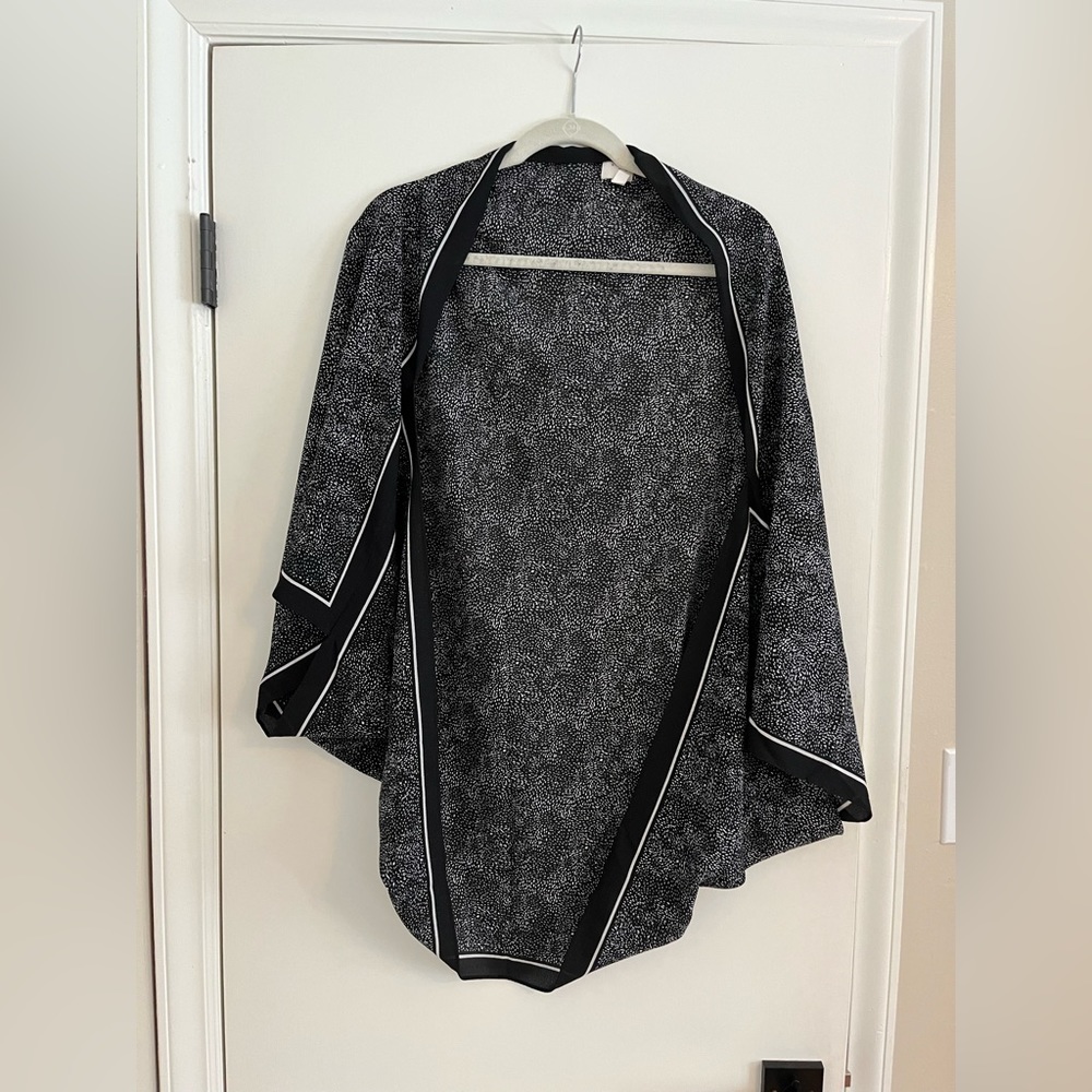 Oversized kimono like coverup